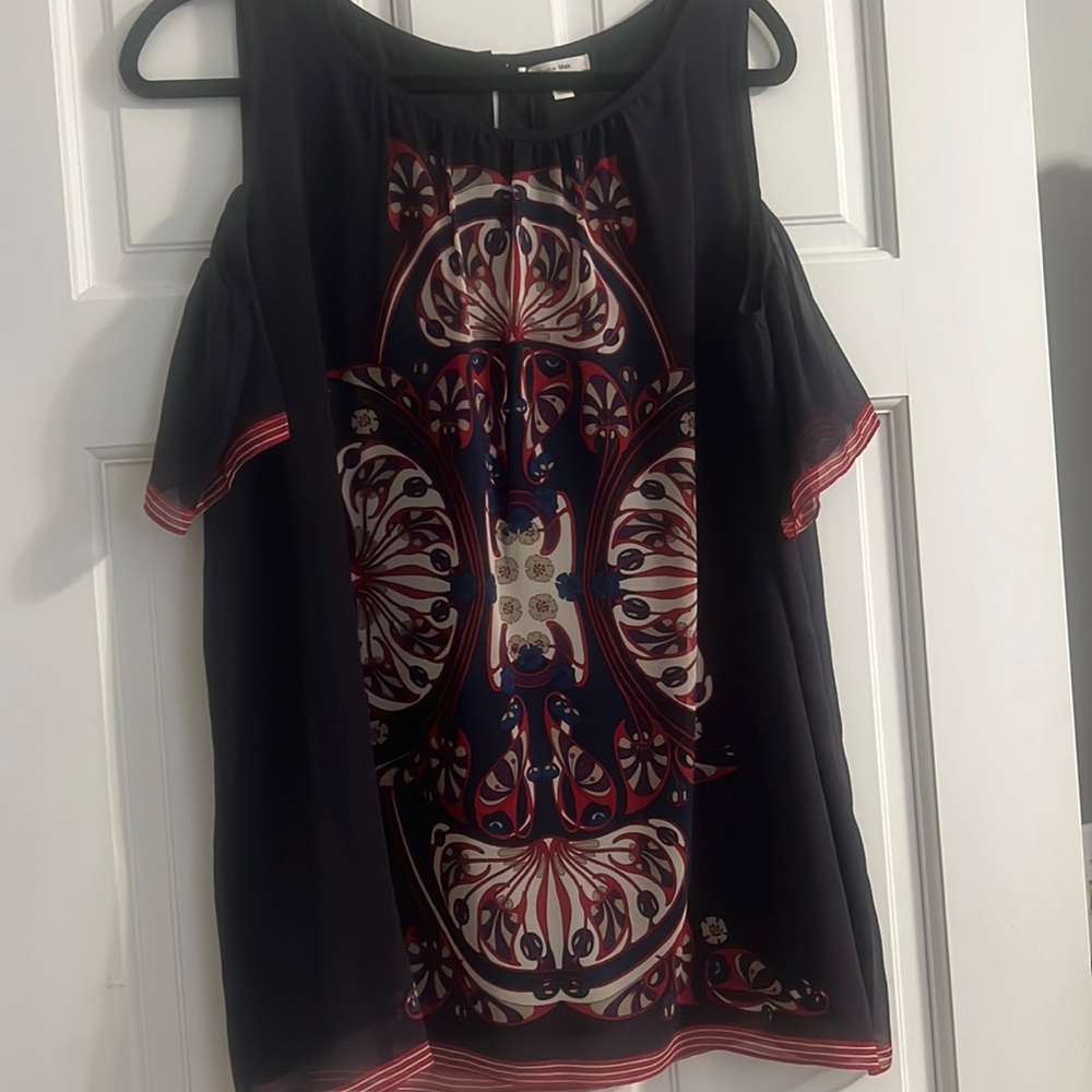 Sophie Max top